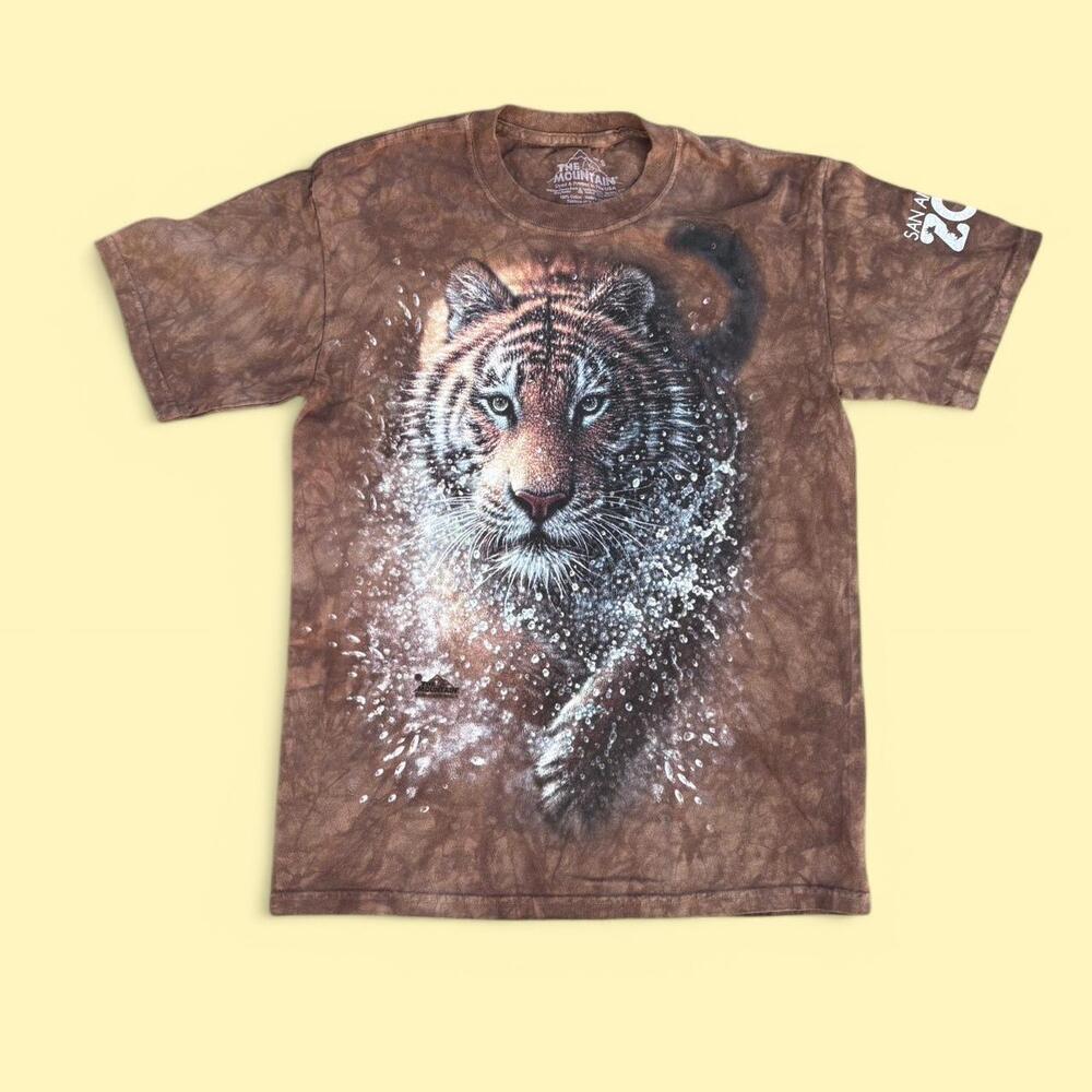 The Mountain tee
